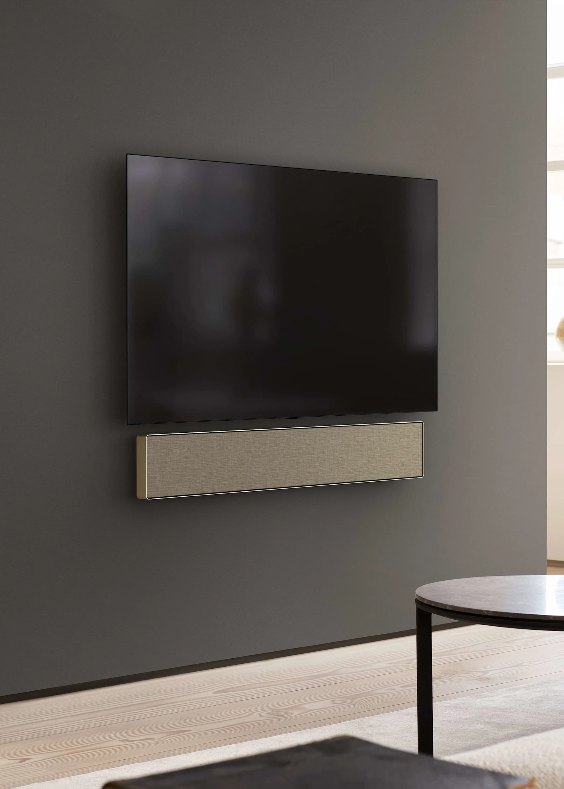 Crafted sound. Seamless continuity.